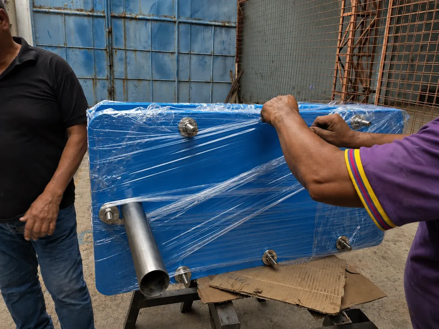 Embalaje y protección de componentes antes del despacho